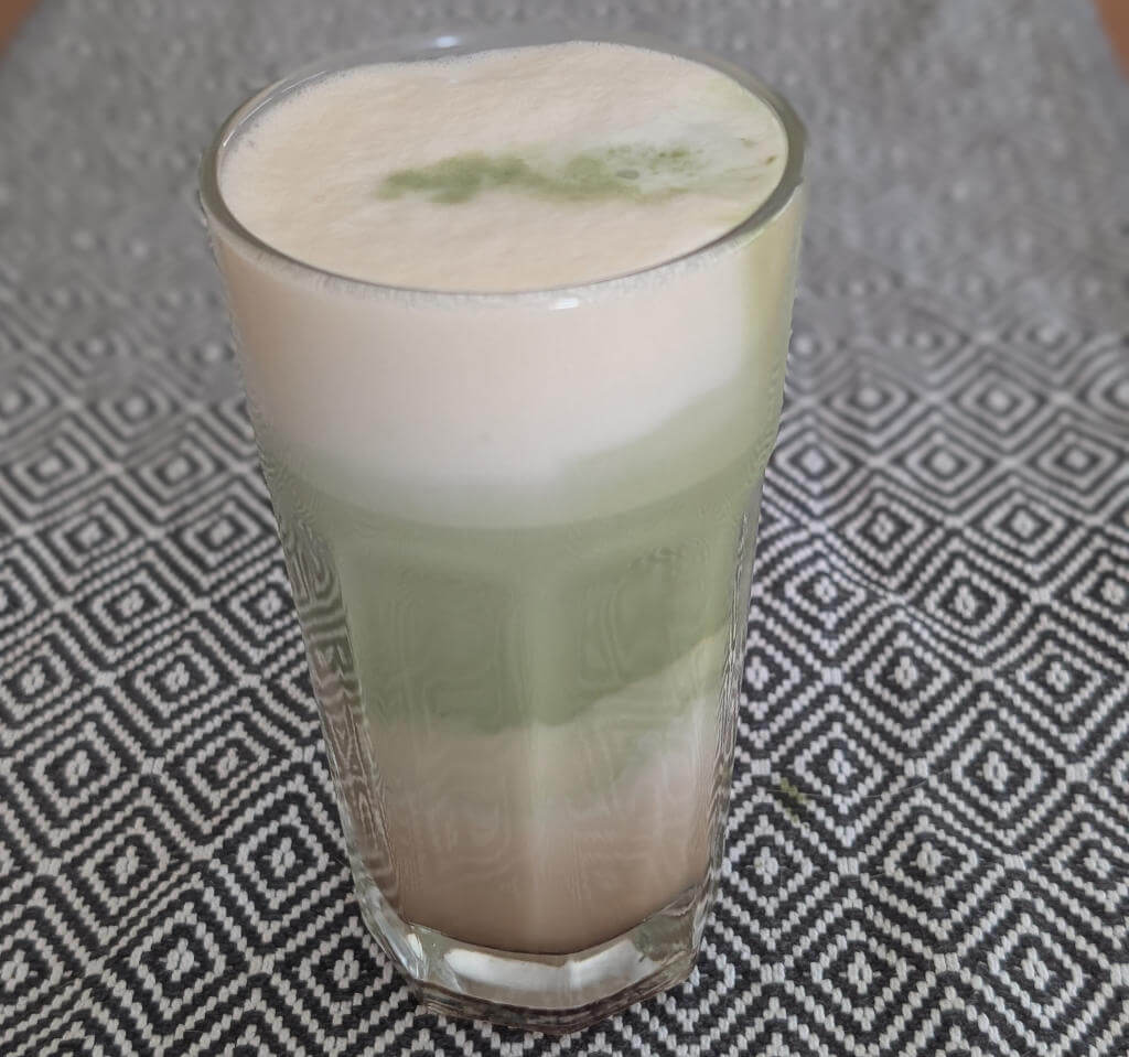 Earl Grey Matcha aus Matcha und Earl Grey Sirup